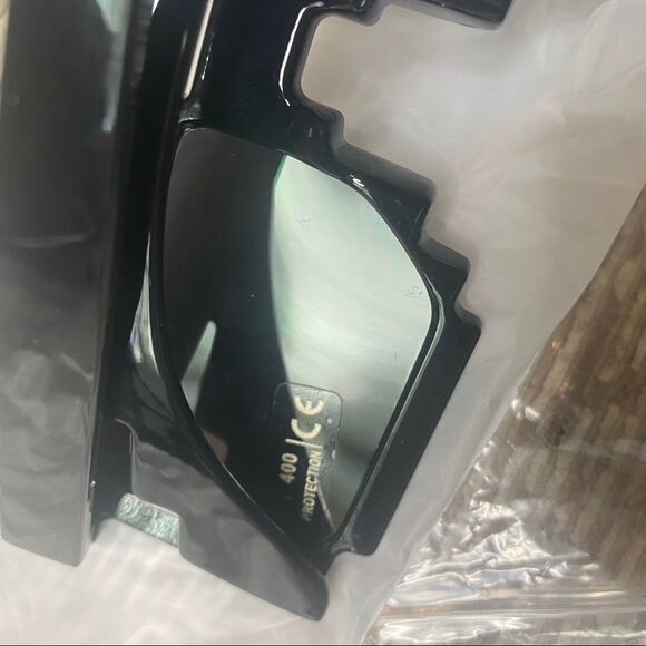 5/$25 Novelty 8-Bit Deal With It Meme Sunglasses - Picture 4 of 5